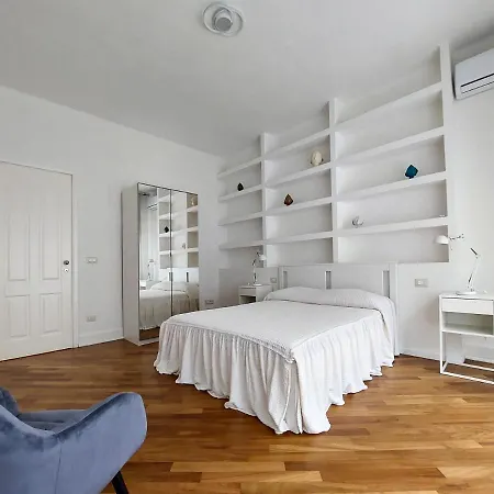 Via Sparano Deluxe - Apulian Experience Apartment